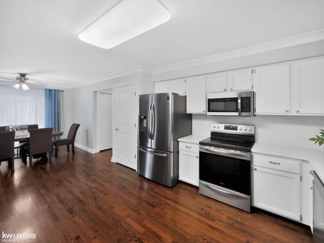 46027 Tally Ho Drive, Macomb, MI 48044