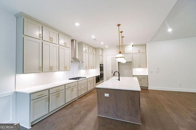 8320 Shoal Court, Gainesville, GA 30506