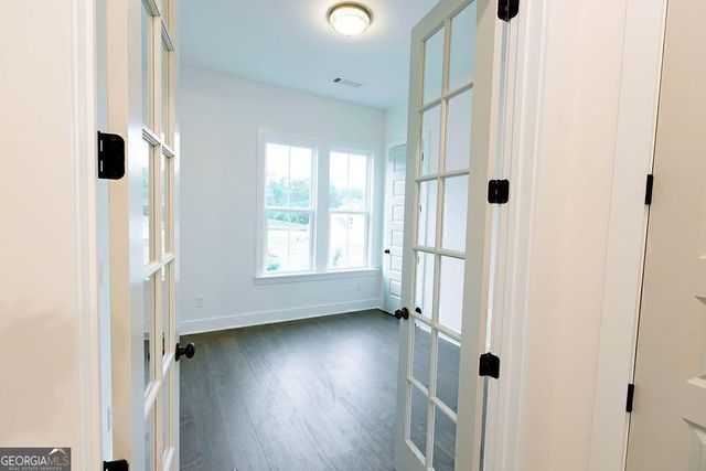 8320 Shoal Court, Gainesville, GA 30506