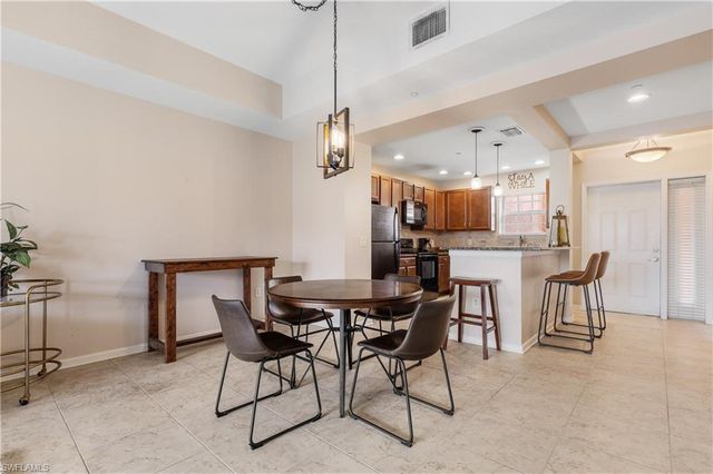 10035 Via Colomba CIR # 102, Fort Myers, FL 33966