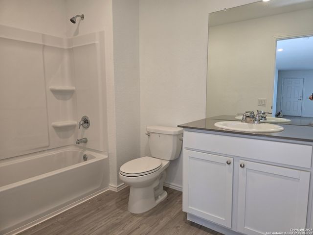 13327 Laffoon Way, San Antonio, TX 78221