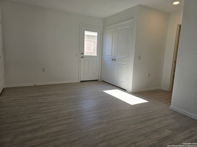 13327 Laffoon Way, San Antonio, TX 78221