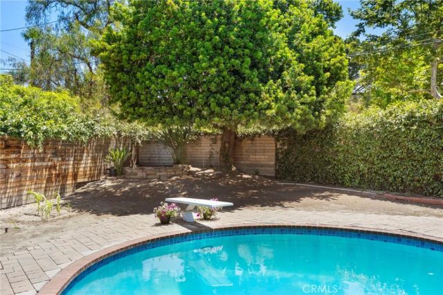 19242 Barrett Lane, North Tustin, CA 92705