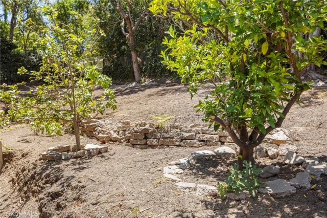 19242 Barrett Lane, North Tustin, CA 92705