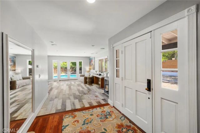 19242 Barrett Lane, North Tustin, CA 92705