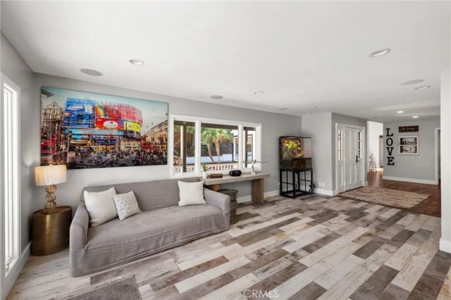 19242 Barrett Lane, North Tustin, CA 92705