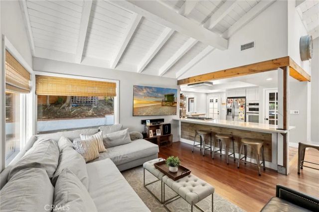 19242 Barrett Lane, North Tustin, CA 92705