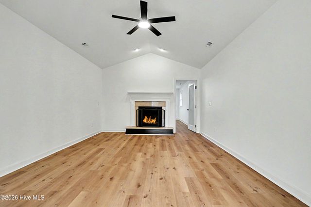 204 Bramble Court, Castle Hayne, NC 28429