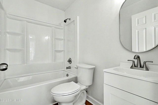 204 Bramble Court, Castle Hayne, NC 28429