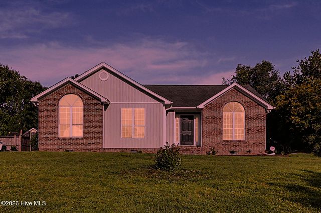 204 Bramble Court, Castle Hayne, NC 28429