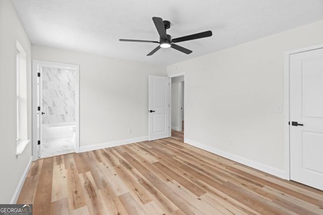 847 Halfmoon Hollow, Lilburn, GA 30047