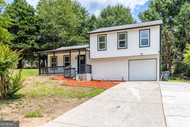 847 Halfmoon Hollow, Lilburn, GA 30047