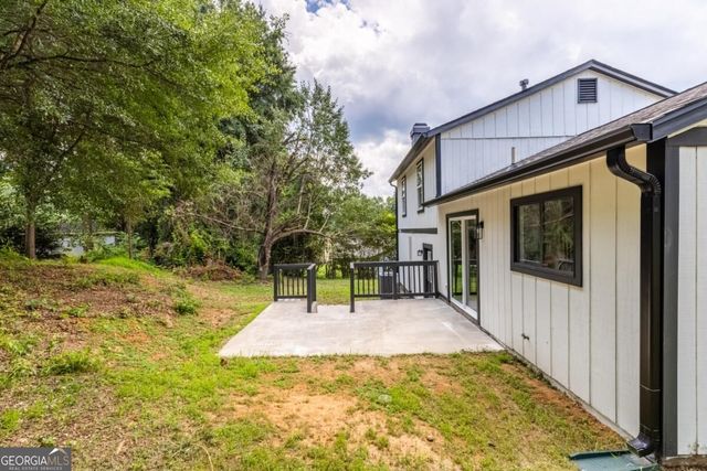 847 Halfmoon Hollow, Lilburn, GA 30047