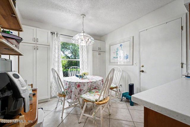 5465 AUTUMNBROOK Trail 2, Jacksonville, FL 32258