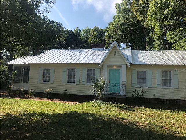 1741 NW 6TH AVENUE, Gainesville, FL 32603