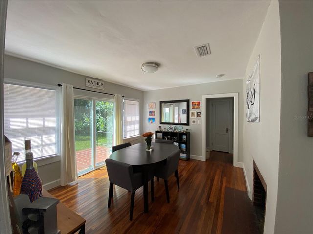 1741 NW 6TH AVENUE, Gainesville, FL 32603