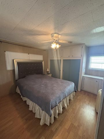 586 NE 47th Street, Deerfield Beach, FL 33064