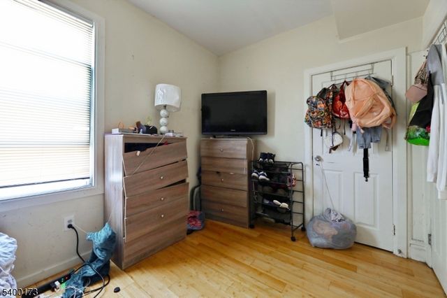 240 Ellis Ave, Irvington Twp., NJ 07111