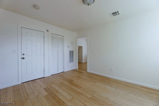 240 Ellis Ave, Irvington Twp., NJ 07111