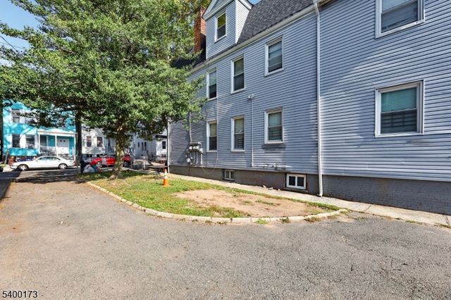 240 Ellis Ave, Irvington Twp., NJ 07111