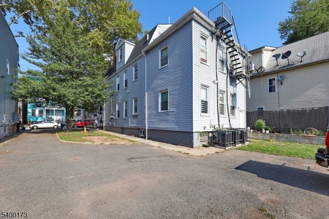 240 Ellis Ave, Irvington Twp., NJ 07111