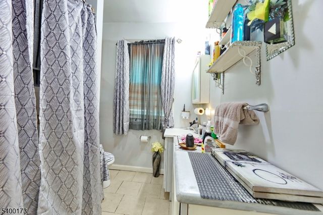 240 Ellis Ave, Irvington Twp., NJ 07111