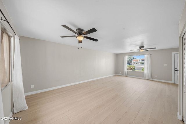4725 W NORTHERN Avenue, Glendale, AZ 85301