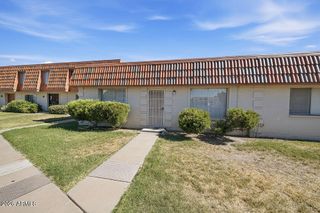 4725 W NORTHERN Avenue, Glendale, AZ 85301