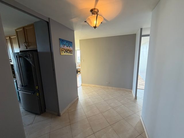 601 E 32nd Street 1111, Chicago, IL 60616