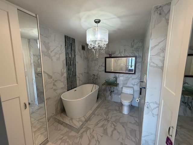 601 E 32nd Street 1111, Chicago, IL 60616