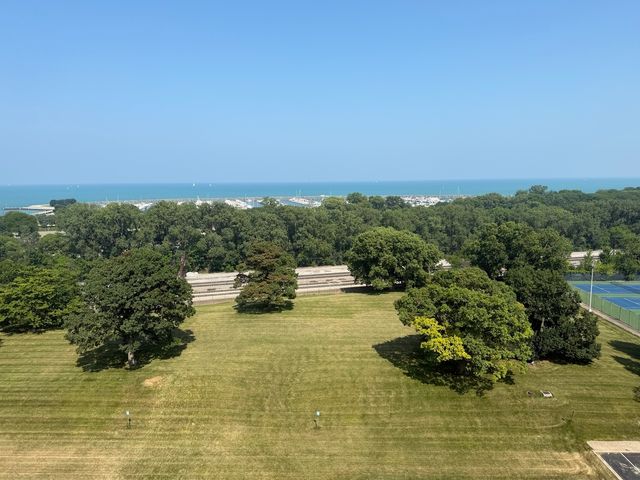 601 E 32nd Street 1111, Chicago, IL 60616