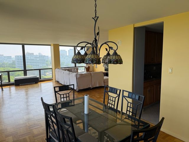 601 E 32nd Street 1111, Chicago, IL 60616