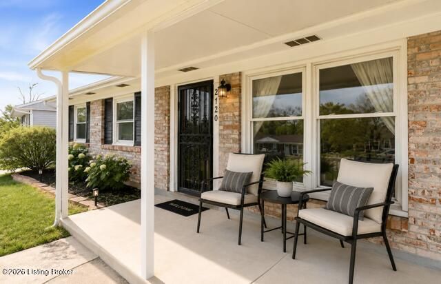 2720 Tregaron Ave, Jeffersontown, KY 40299