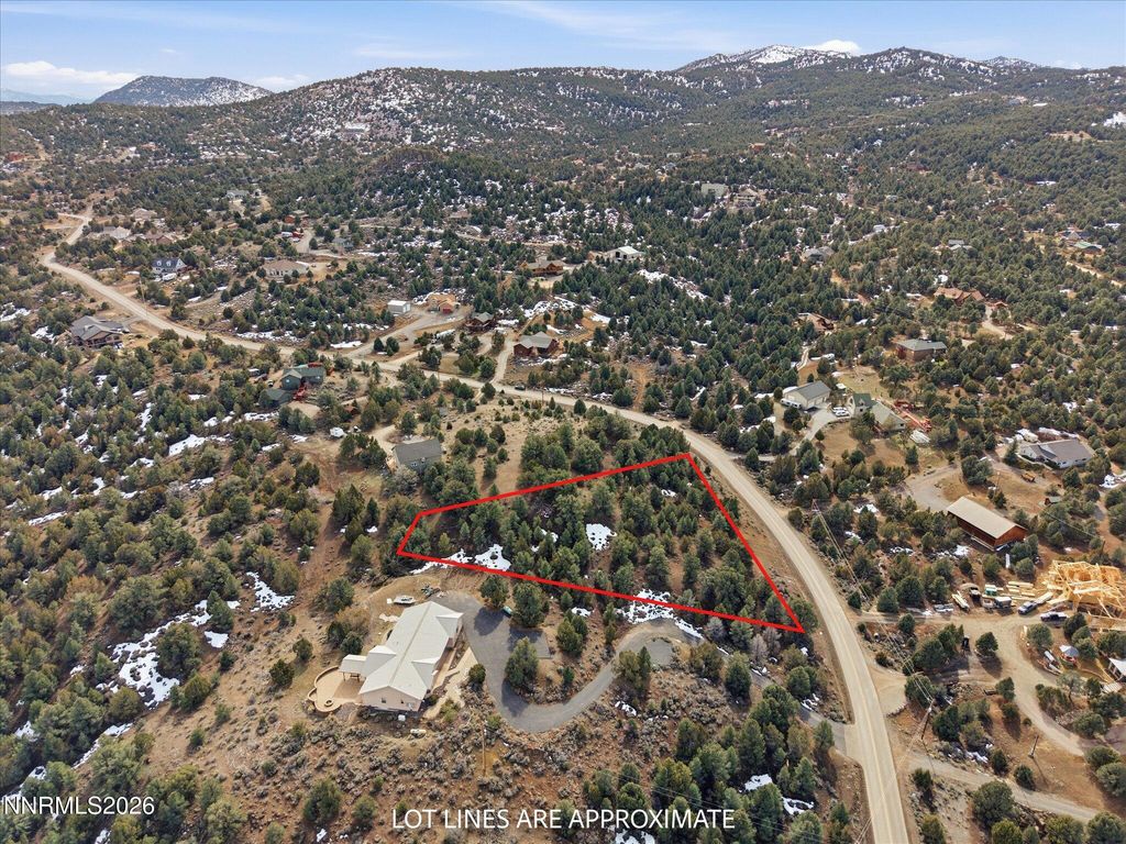 Image 12 of property listing at 1859 Lousetown Road, Reno, NV 89521
