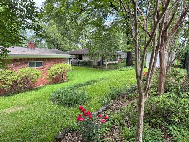 4803 HUMMINGBIRD LN, Memphis, TN 38117