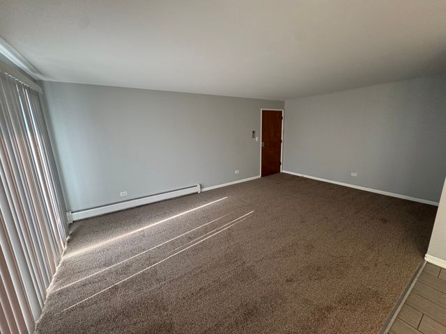 8545 Arnold Avenue 2NE, River Grove, IL 60171