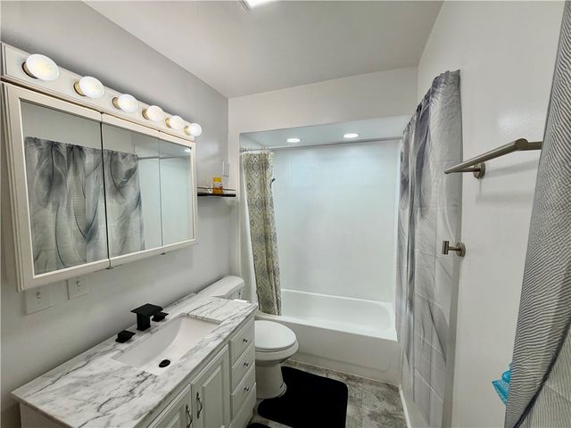 1337 Greensburg Pike, N Versailles, PA 15035
