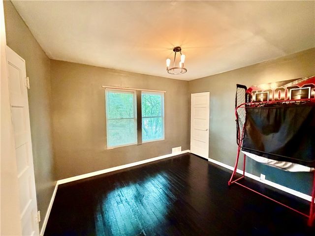 1337 Greensburg Pike, N Versailles, PA 15035