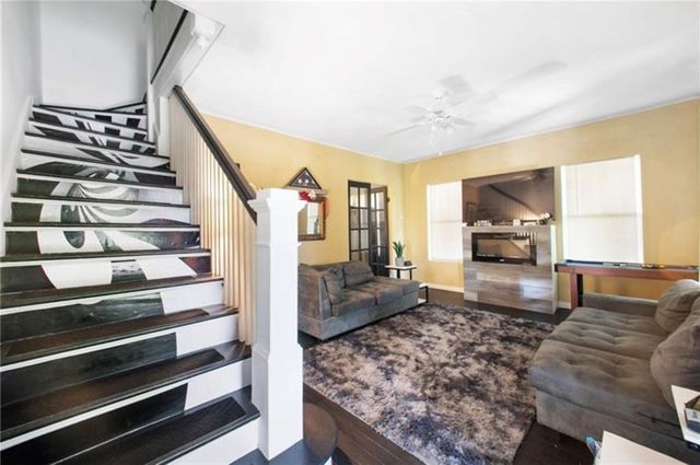 1337 Greensburg Pike, N Versailles, PA 15035