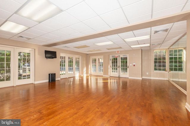 207 CAPTAINS WAY, Philadelphia, PA 19146