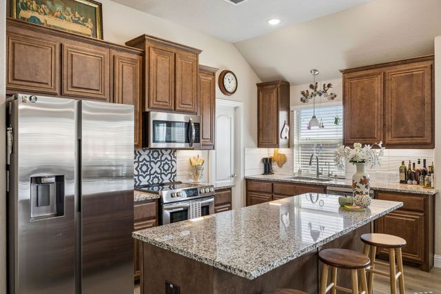 3937 Holly Springs Lane, Kaufman, TX 75142