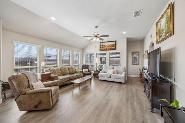 3937 Holly Springs Lane, Kaufman, TX 75142