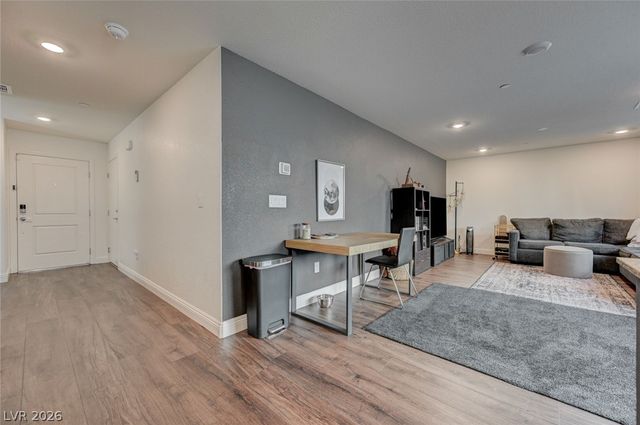 2890 Twilight Green Avenue, North Las Vegas, NV 89086