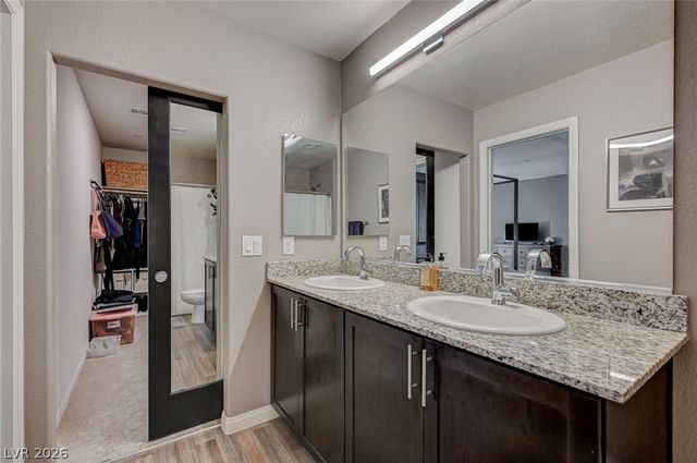 2890 Twilight Green Avenue, North Las Vegas, NV 89086