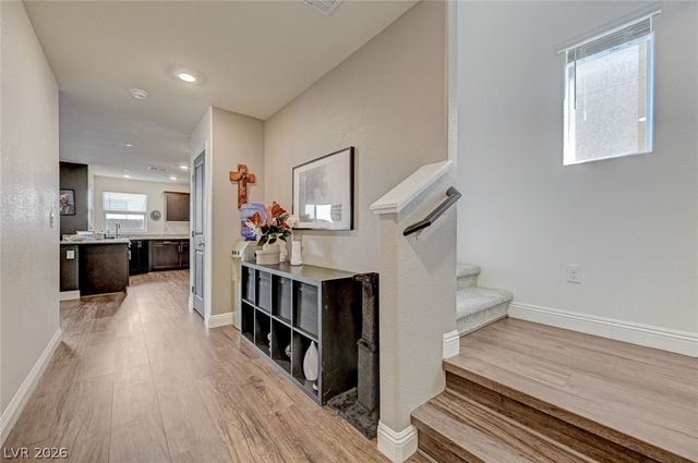 2890 Twilight Green Avenue, North Las Vegas, NV 89086
