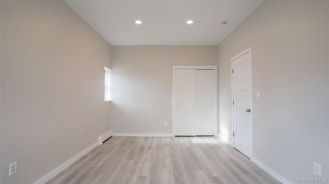 4001 Broadway, Island Park, NY 11558