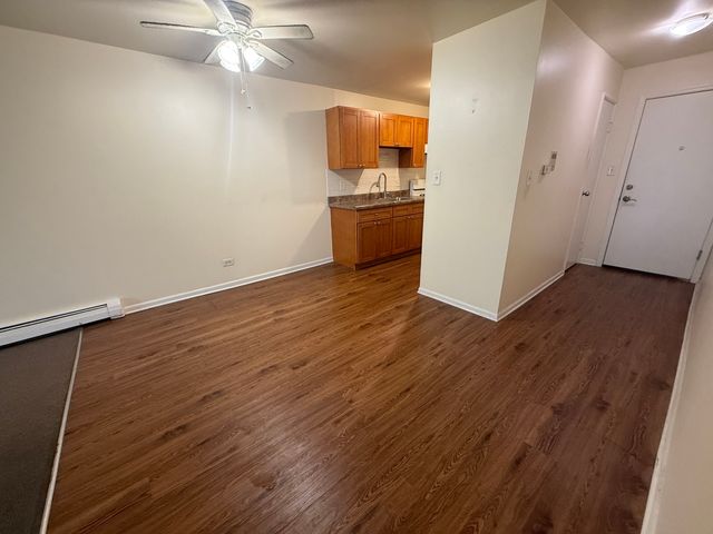 5720 East Avenue 2A, Countryside, IL 60525