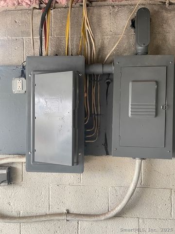 156 Triangle Street, Danbury, CT 06810