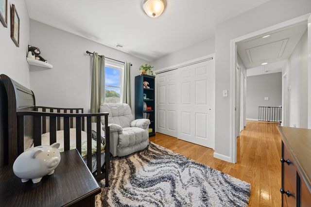 718-R Cabot St, Beverly, MA 01915