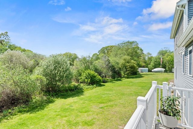 718-R Cabot St, Beverly, MA 01915